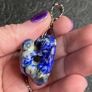 Frog Hand Carved Lapis Lazuli Stone Pendant Ornament